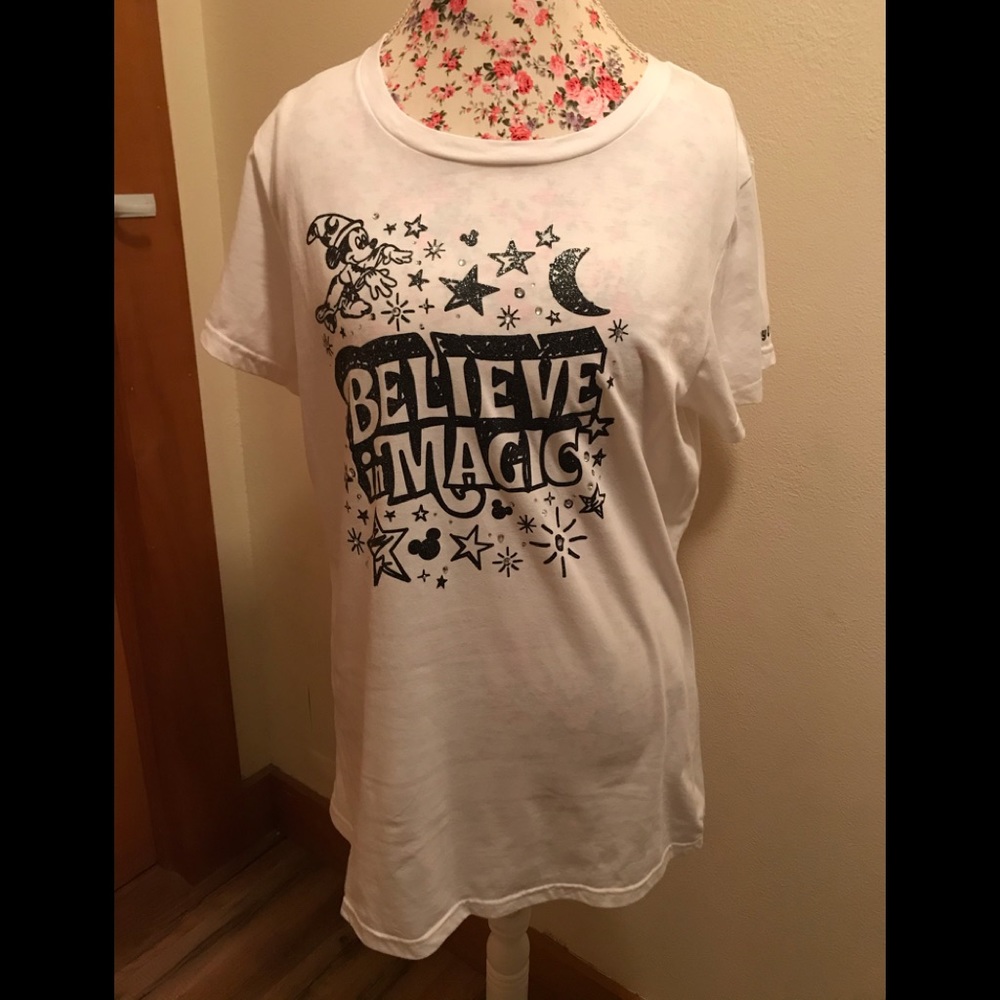Disney top
